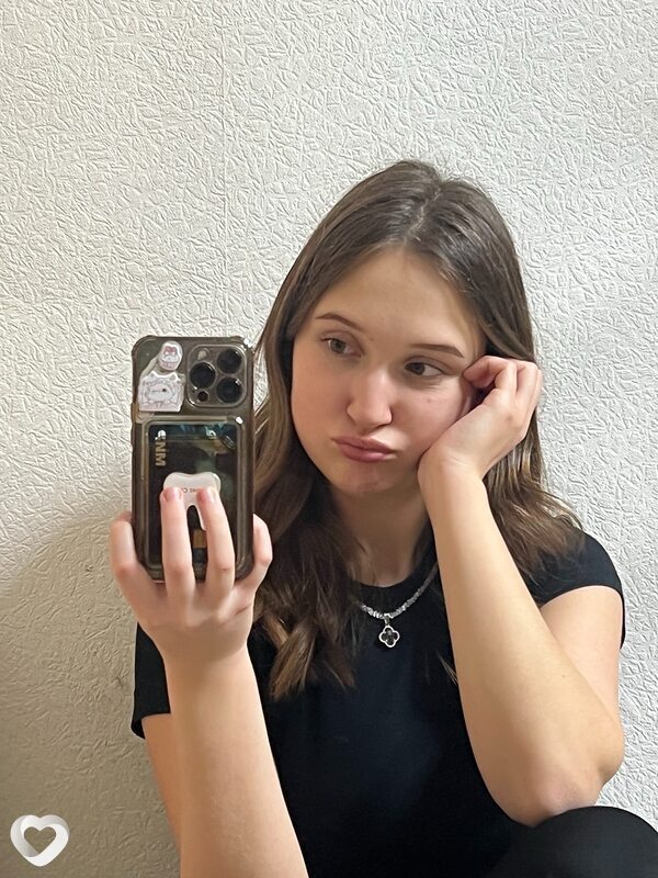 Арина, 18, Кирове — анкета №4296590