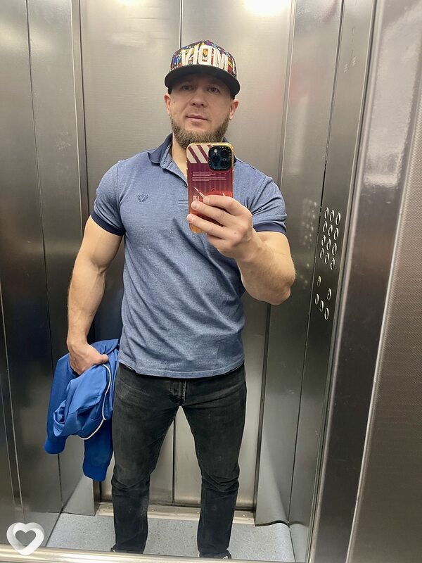 Антон, 37, Усолье-Сибирское — анкета №4297040