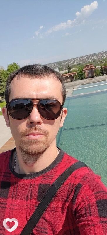 Артём, 34, Луганске — анкета №4297319