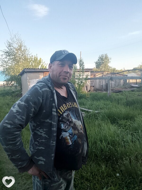 Миша, 39, Барнауле — анкета №4297449
