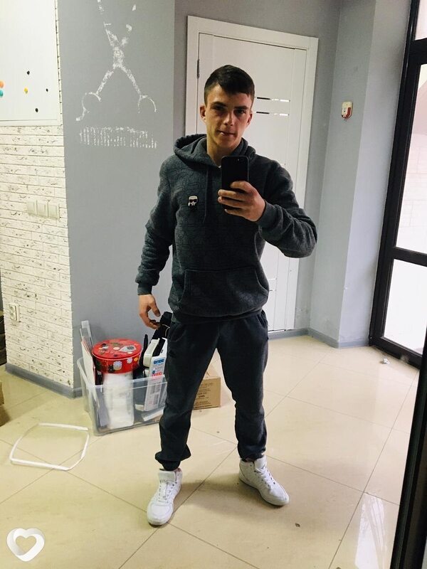 Даниэль, 25, Шахтах — анкета №4297344