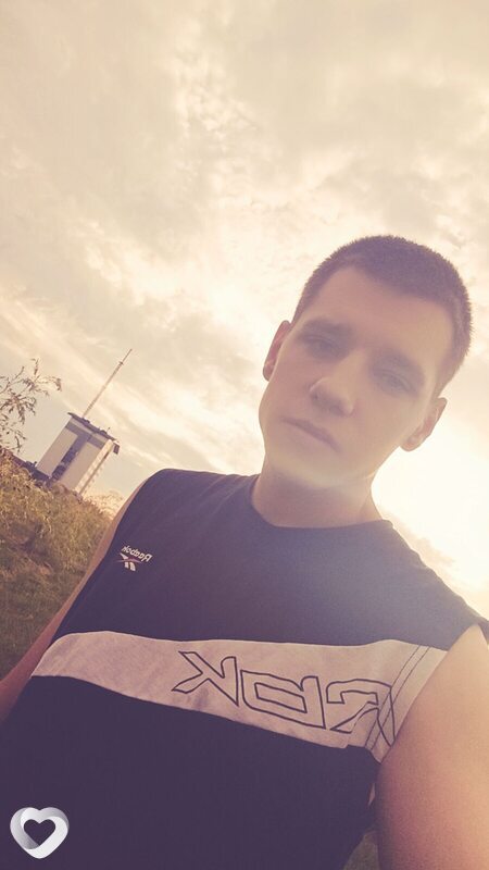 Владислав, 22, Жлобине — анкета №4298191