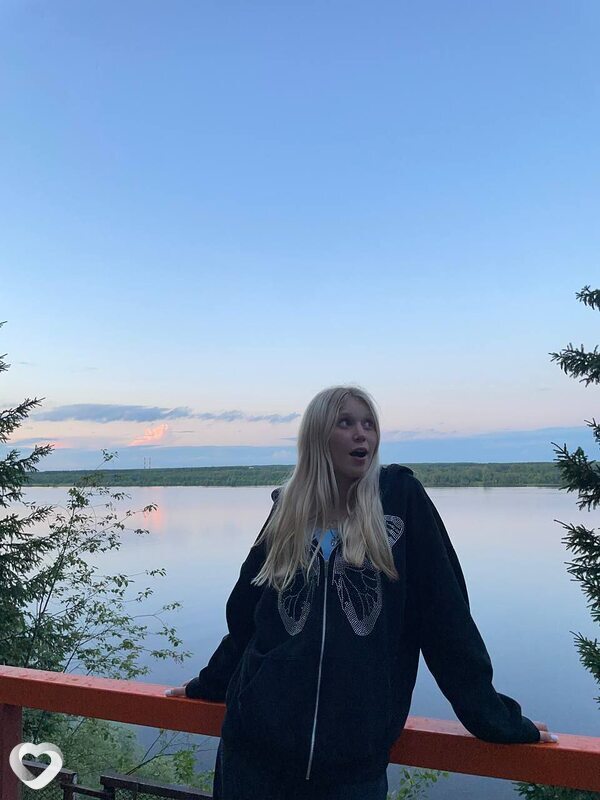 Сашка, 21, Санкт-Петербурге — анкета №4298475