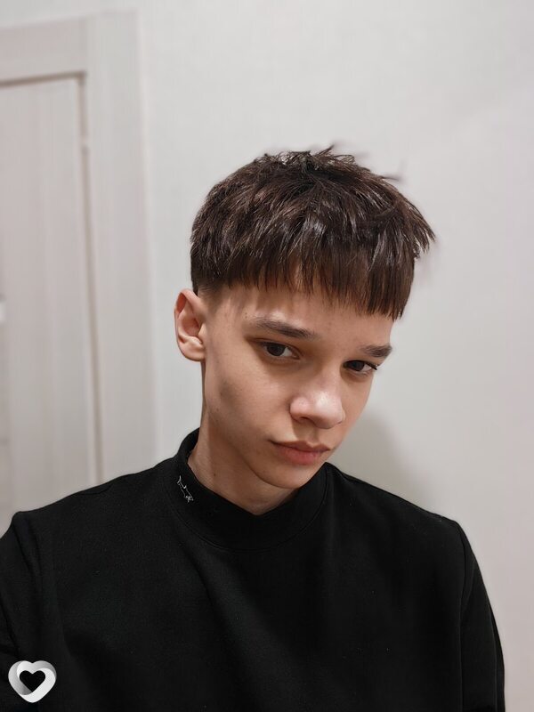 Максим, 19, Иркутске — анкета №4298694