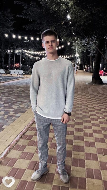 Евгений, 26, Ставрополе — анкета №4298885