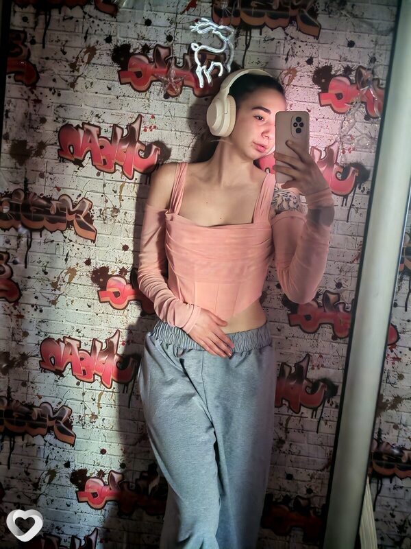 Ирина, 22, Бобруйске — анкета №4299082