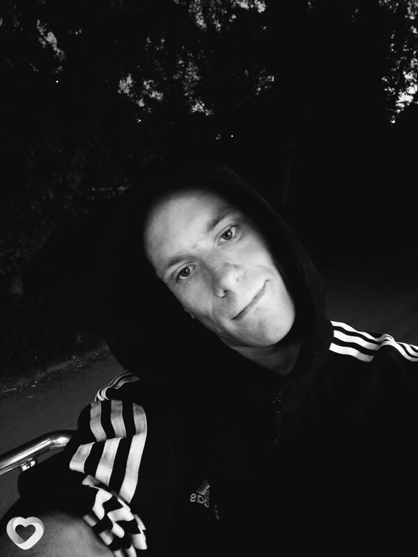 Артём, 26, Нижнем Тагиле — анкета №4299296