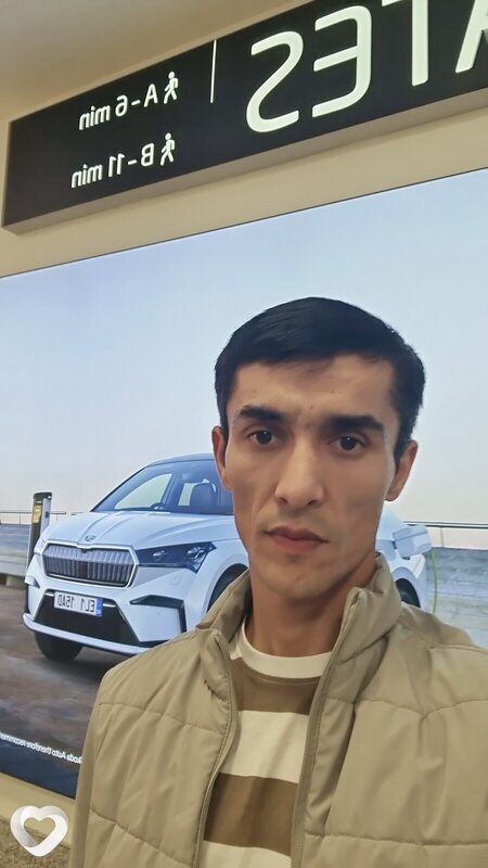 Sanjar, Прага