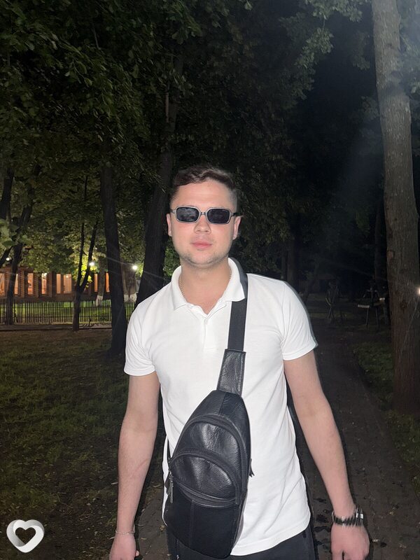 Саня, 23, Киеве — анкета №4301071
