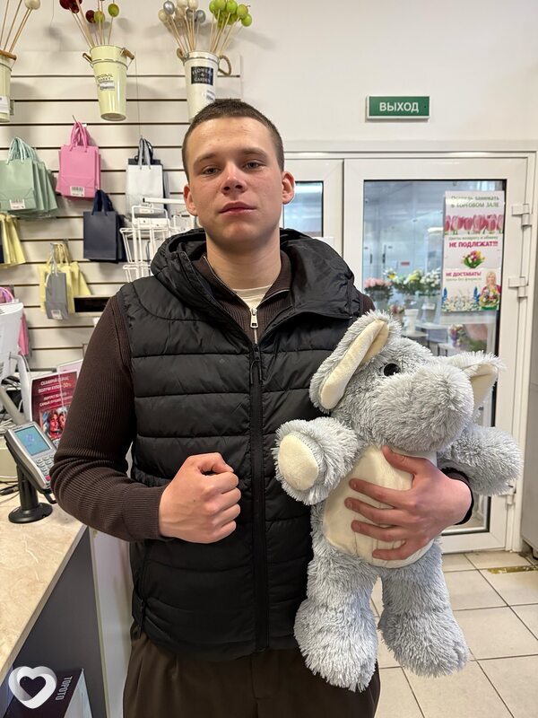 Артем, 20, Курске — анкета №4300402