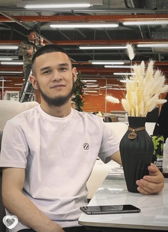 Бахтияр, 24, Алматы — анкета №4300559