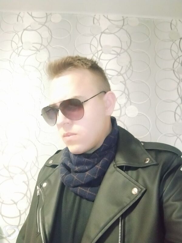 Вадик, 24, Орше — анкета №4300478