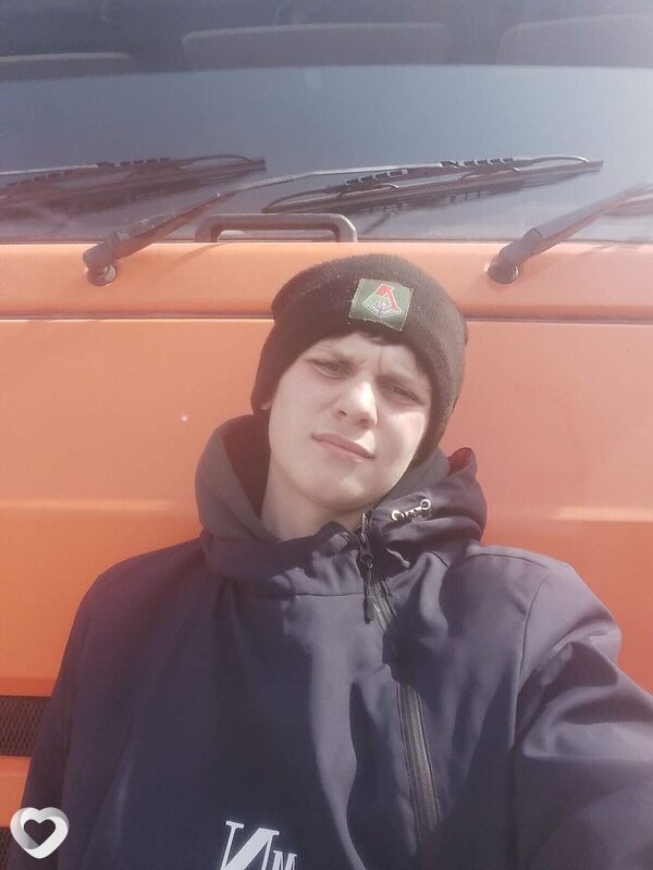 Андрей, 21, Омске — анкета №4300827