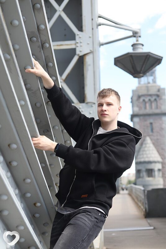 Никита, 20, Санкт-Петербурге — анкета №4301119