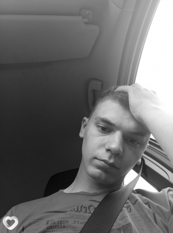 Дмитрий, 22, Барановичах — анкета №4302606