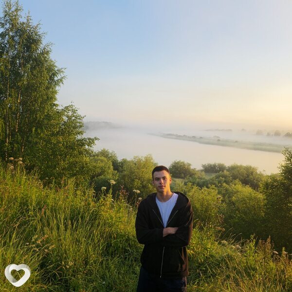 Юра, 19, Санкт-Петербурге — анкета №4303201