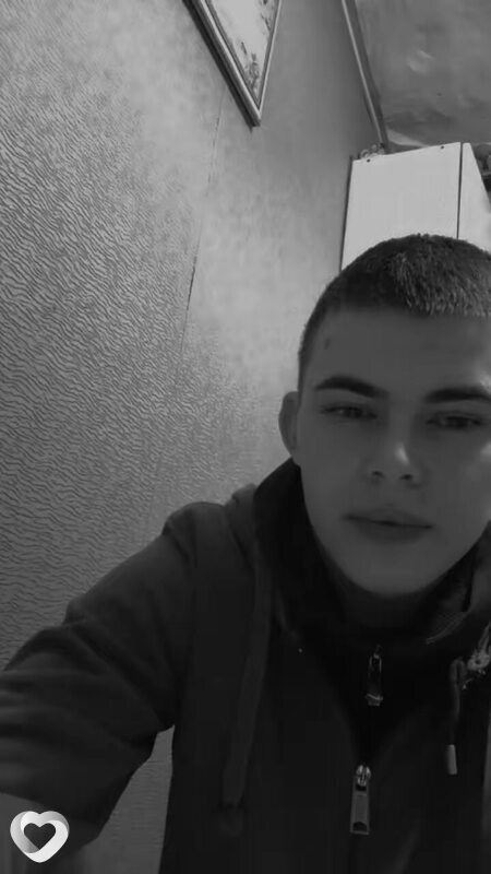 Кирилл, 21, Иркутске — анкета №4303860