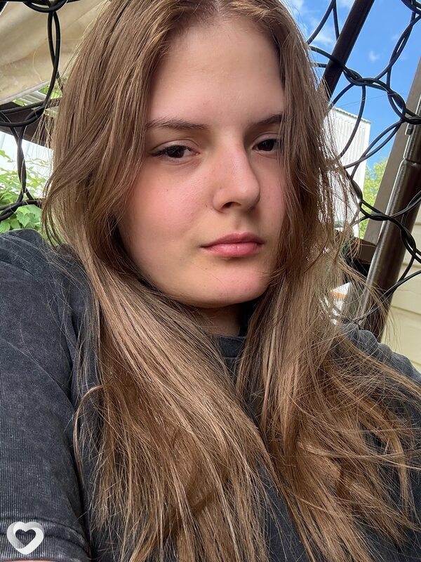 Юля, 18, Мытищах — анкета №4304381