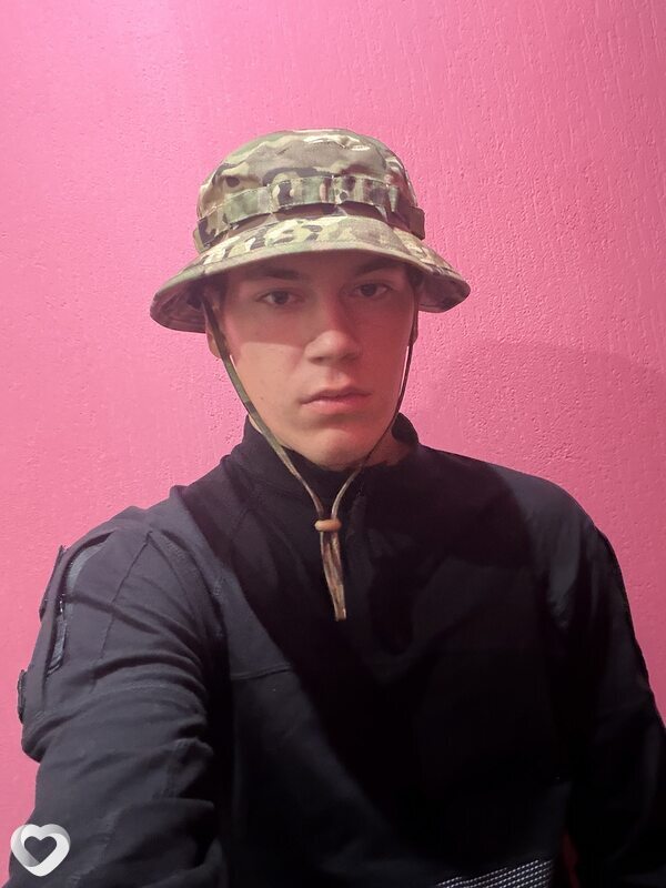 Дима, 21, Курске — анкета №4304661