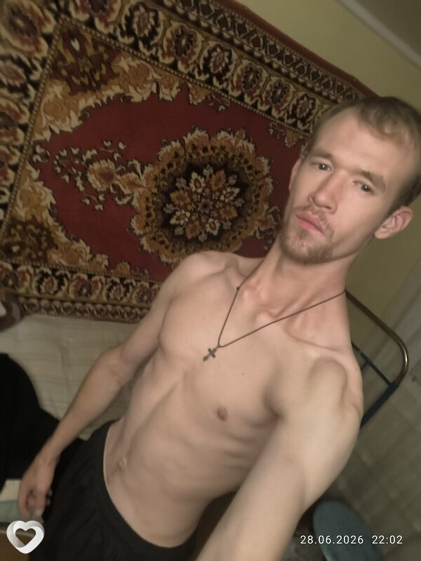 Максим, 23, Астрахани — анкета №4305106