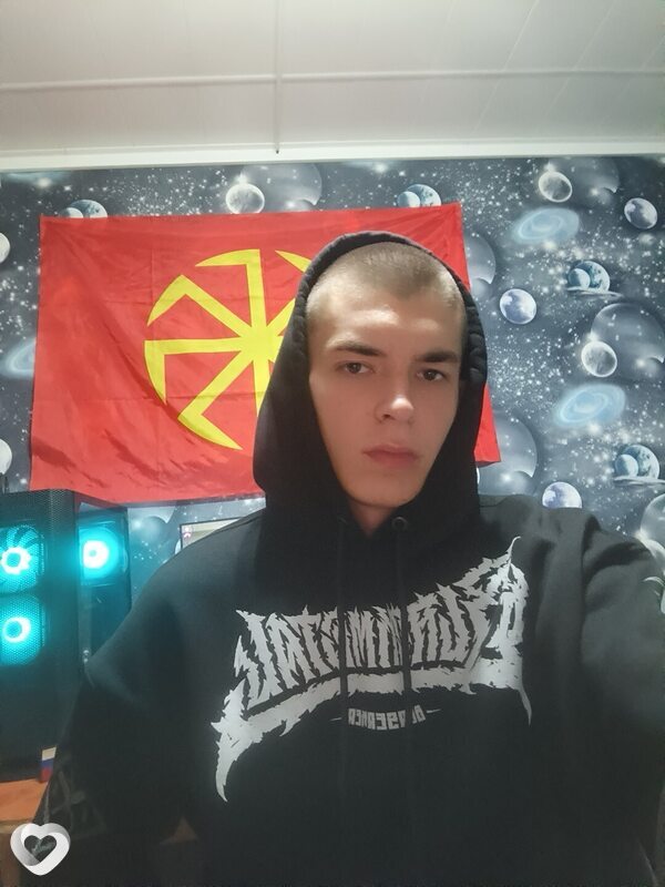 Максим, 19, Альметьевске — анкета №4305477