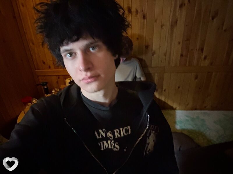 Тимофей, 18, Минске — анкета №4305590