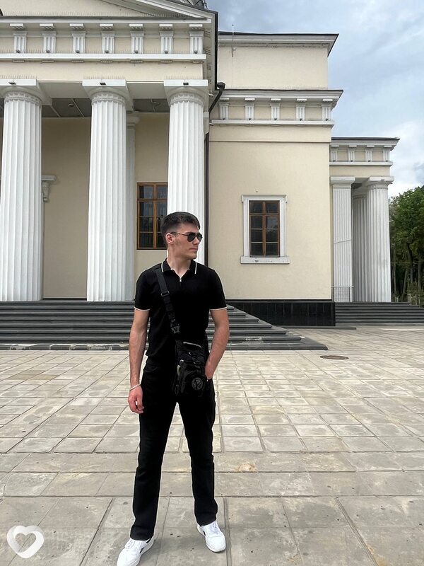 Денис, Кишинёв