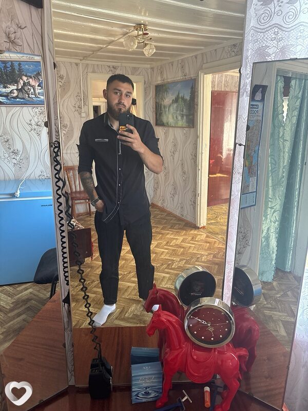Владимир, 22, Волгограде — анкета №4305892