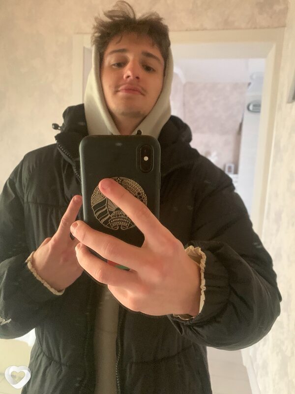 Даниил, 18, Минске — анкета №4305778