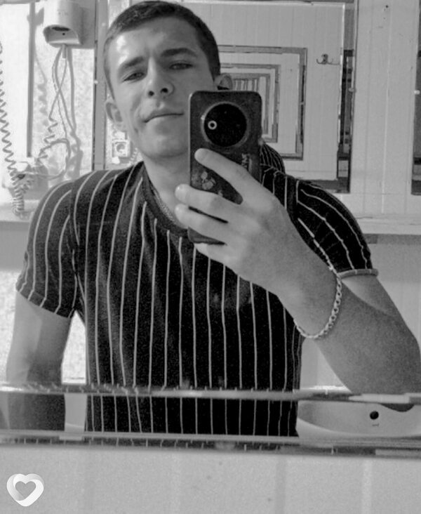 Александр, 21, Симферополе — анкета №4305830