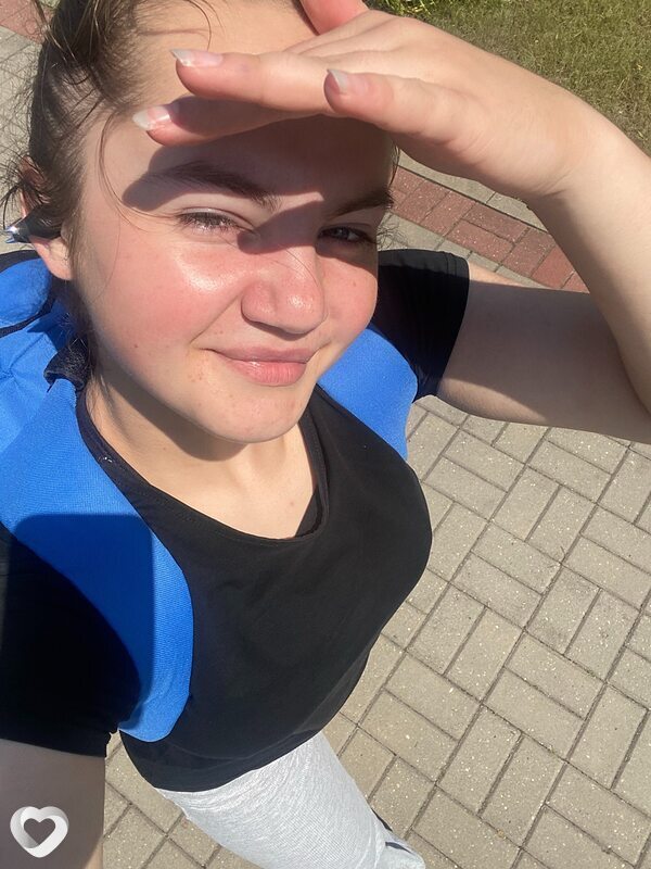 Полина, 18, Бресте — анкета №4306591