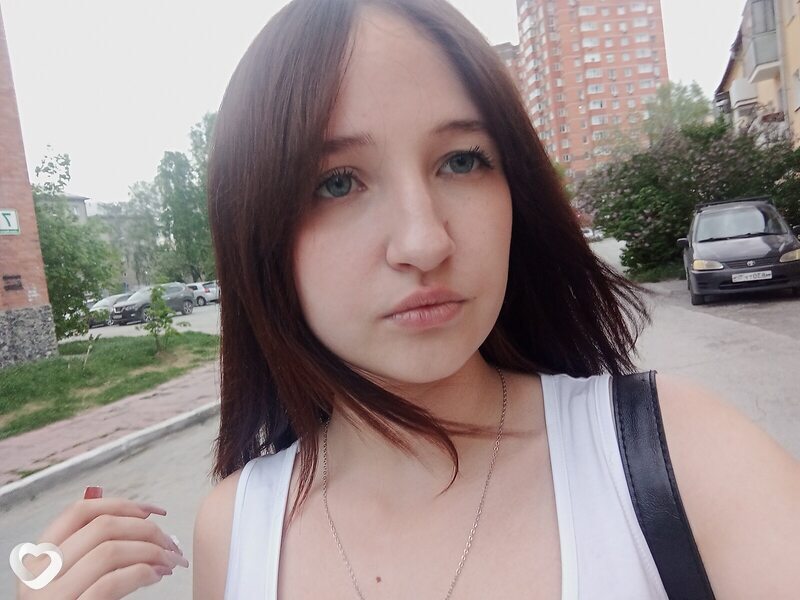 Алиса, 18, Новосибирске — анкета №4306469