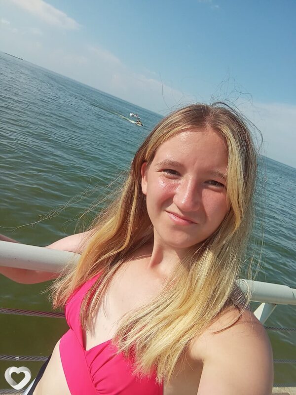 Настя, 22, Казани — анкета №4307436