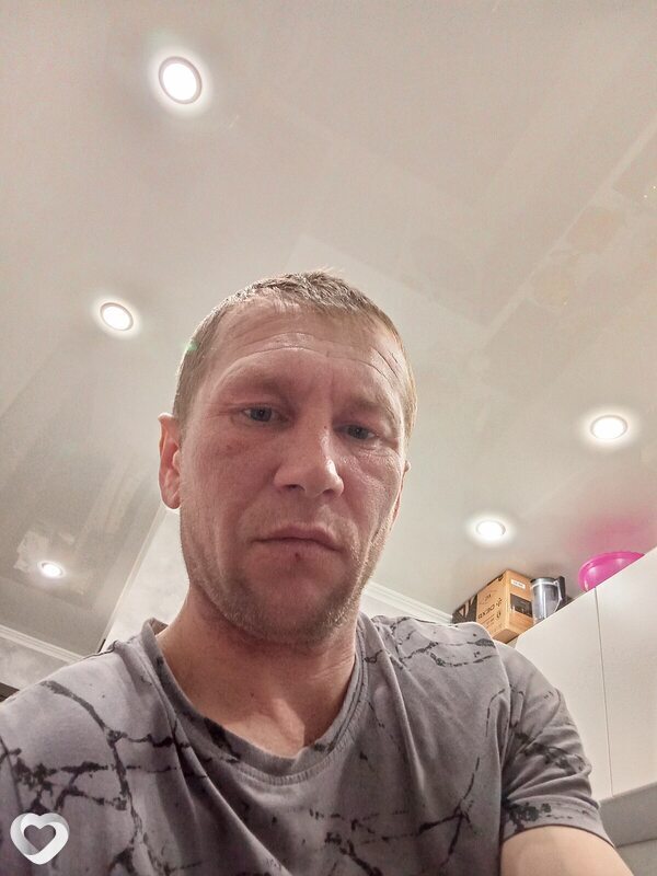 Павел, 38, Омске — анкета №4307403