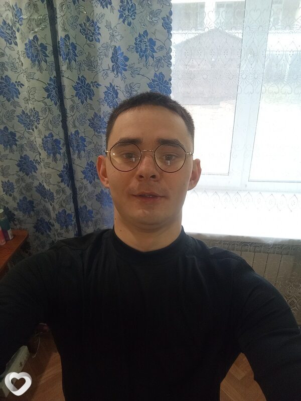 Василий, 23, Красноярске — анкета №4307463