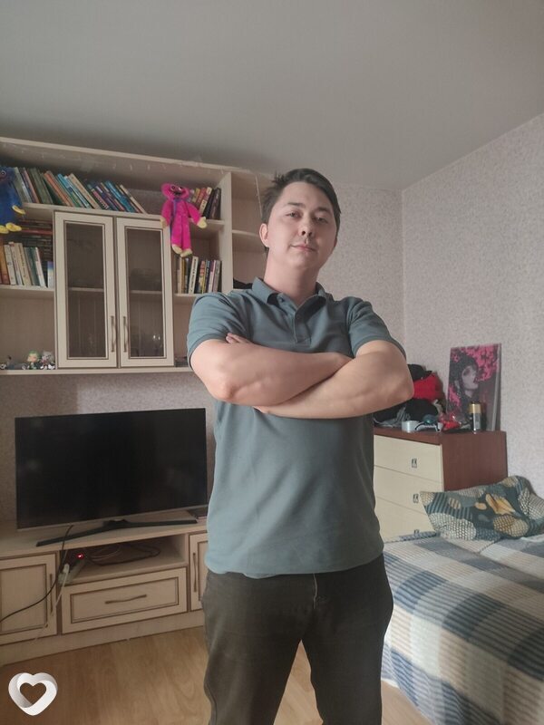 Илья, 21, Екатеринбурге — анкета №4307778