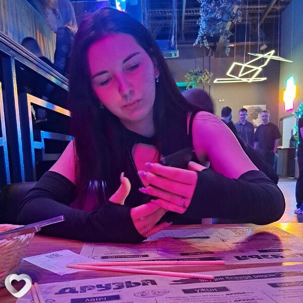 Полина, 21, Барнауле — анкета №4309000