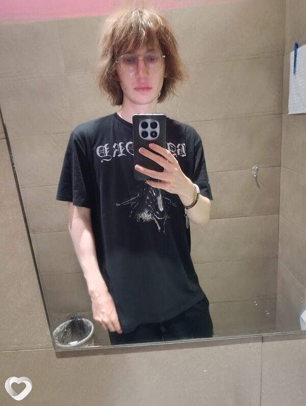 Максим, 20, Санкт-Петербурге — анкета №4308927
