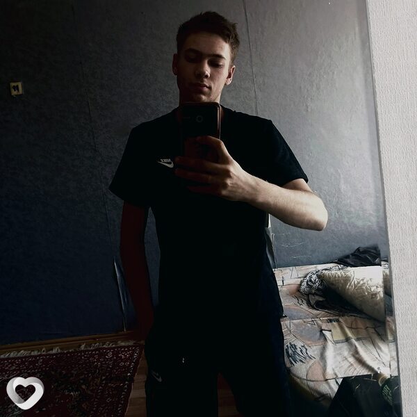 Санек, 19, Кемерове — анкета №4309870