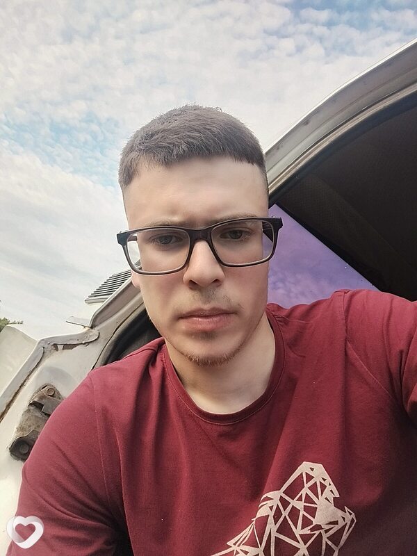 Паша, 24, Донецке — анкета №4309347