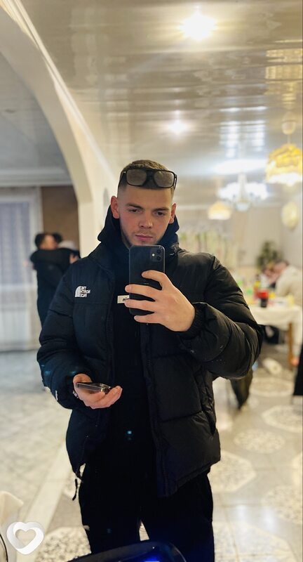 Алексей, 22, Минске — анкета №4310497