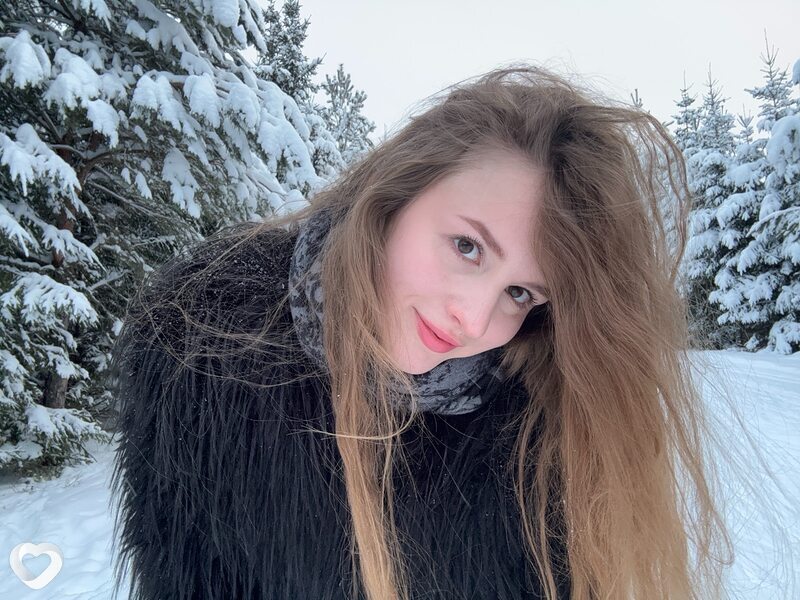 Арина, 19, Кирове — анкета №4311137