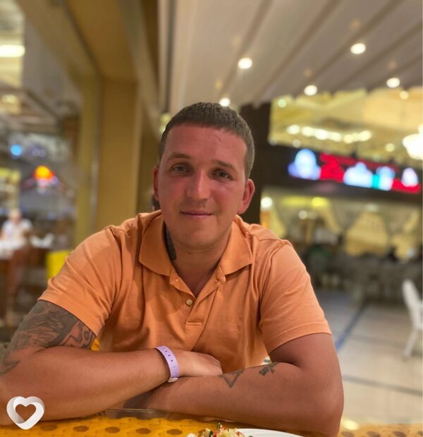 Максим, 39, Кирове — анкета №4311656