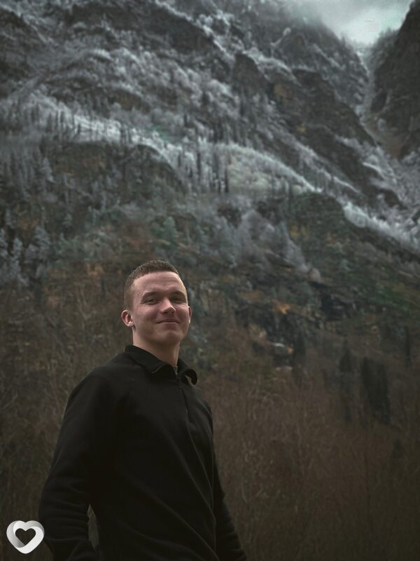 Иван, 23, Курске — анкета №4311323