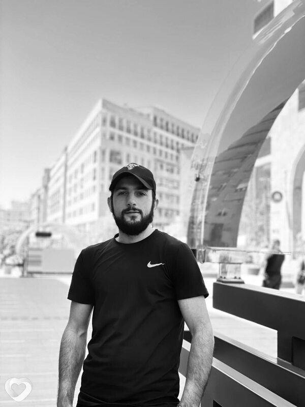 Эмин, 24, Владивостоке — анкета №4311565