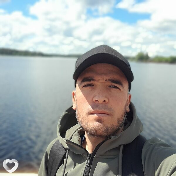 Улмасжон, 33, Москве — анкета №4312202