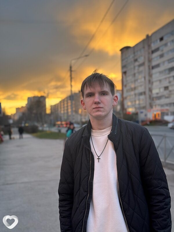 Артём, 19, Перми — анкета №4312713
