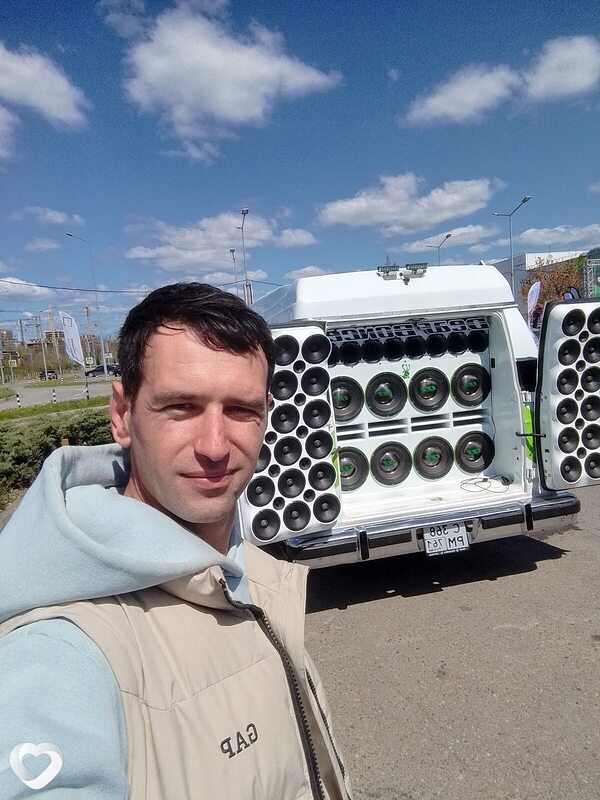 Виктор, 32, Ростове-на-Дону — анкета №4312856