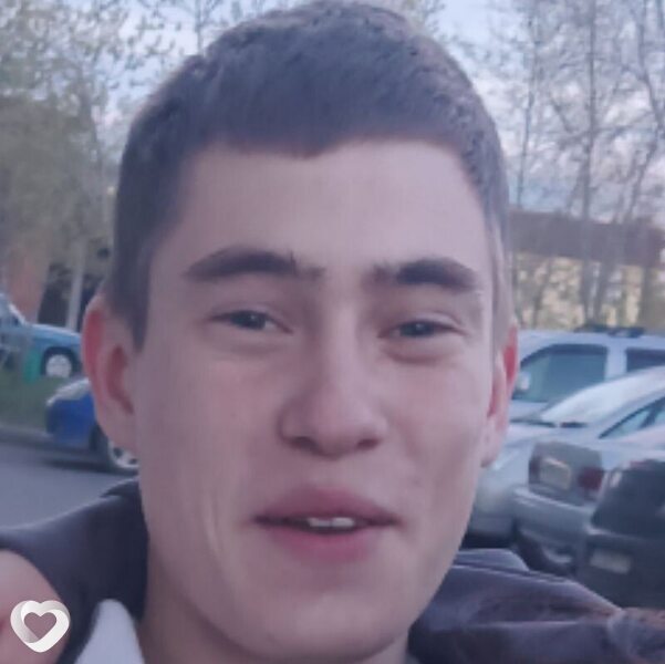 Артём, 18, Зиме — анкета №4314610