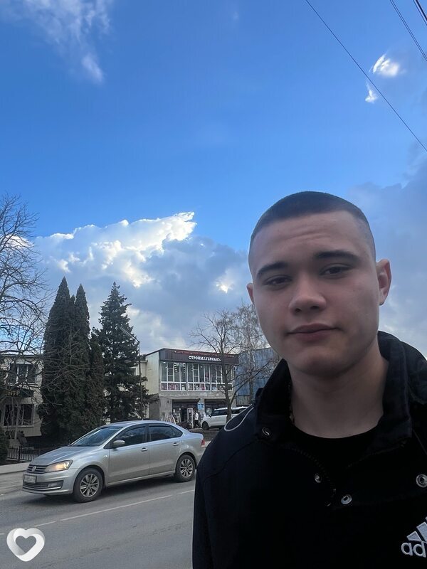 Денис, 20, Липецке — анкета №4315055